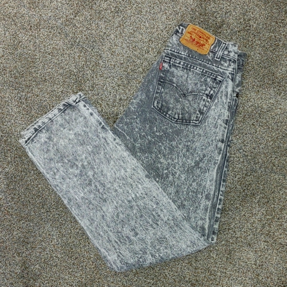 Vintage black acid wash 506 Levis